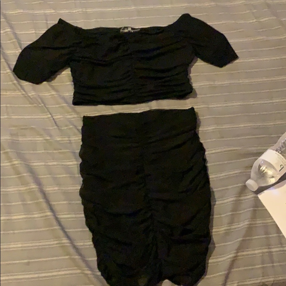 Two piece set